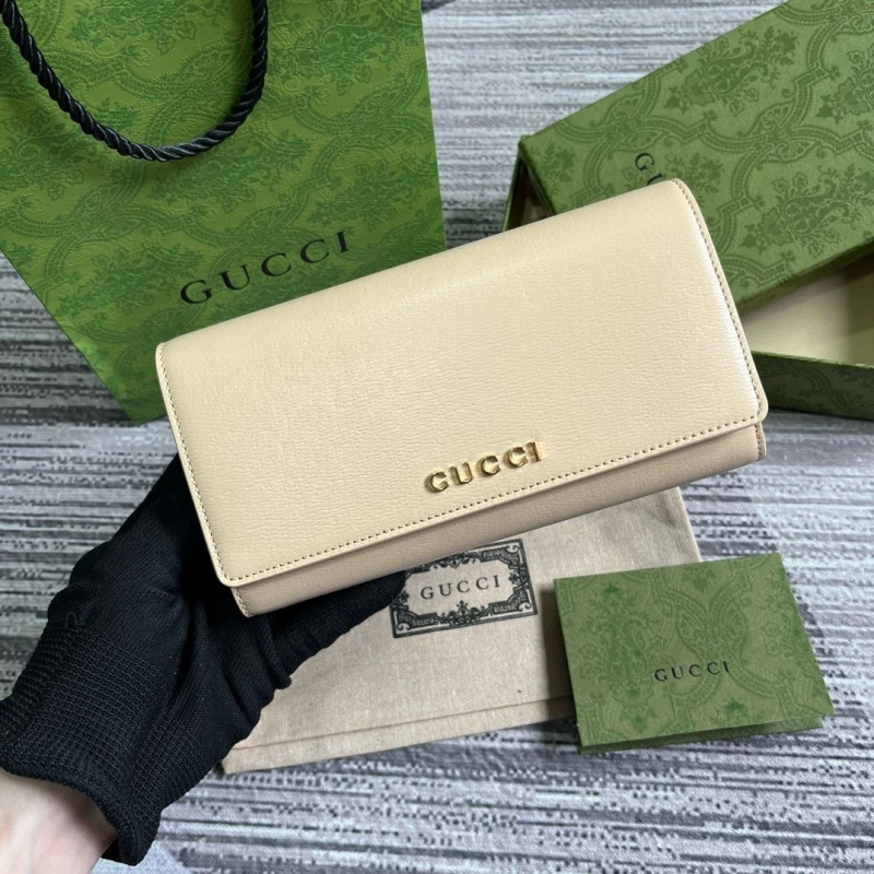 G*u*i wallets & purse